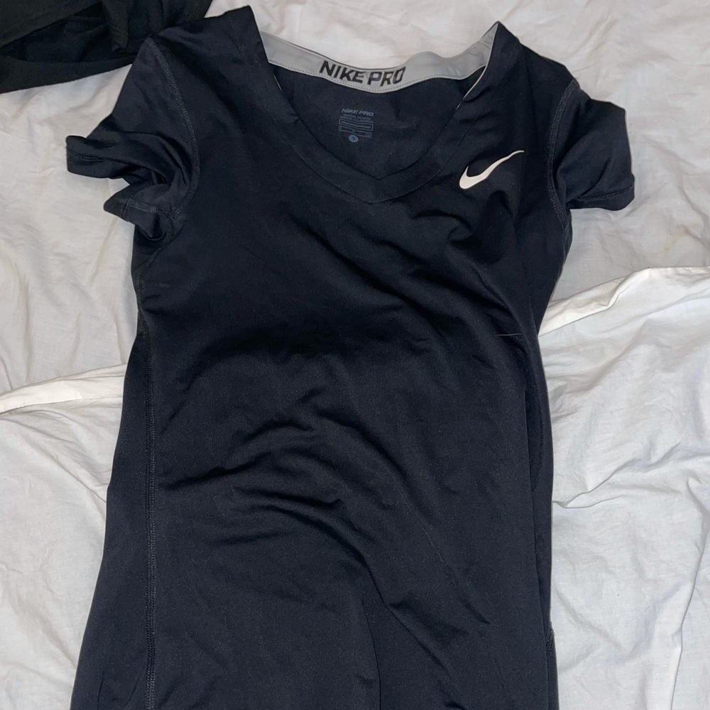 rare nike v neck
